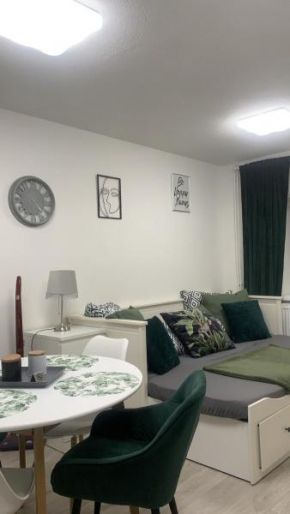 CHRIS Apartment